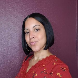 Meet your Posher, Niki